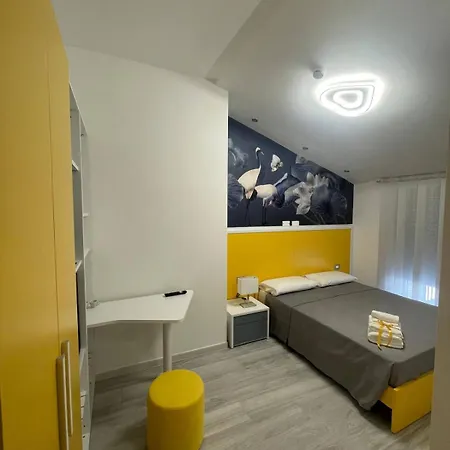 Yellow Dream 3 Torre Melissa